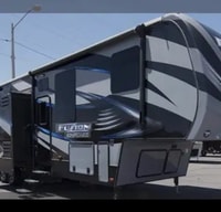Jason's Keystone Fz442 Fifth Wheel