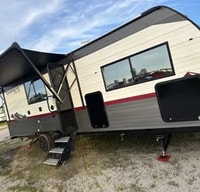 The Reserve Retreat – Sleeps 6, Family-Ready!”