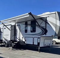 Luxury Camping by the Parker’s