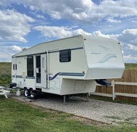The Mariposa’s Gulf Stream Sea Hawk 29’ Fifth Wheel