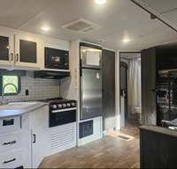 Jp's  Luxurious 27ft Keystone HIDEOUT 272BH Travel Trailer