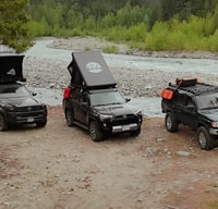 Mirror Memories' Toyota 4Runner Roof-Mounted Tent
