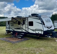 Eugene's Cruiser RV Travel Trailer