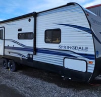 Lynn's Springdale 251BH Travel Trailer
