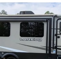 The Luxe Laredo