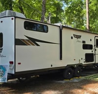 Treasuring Time RV Rental: RIVER