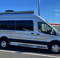 Ford SOLSTICE Class B