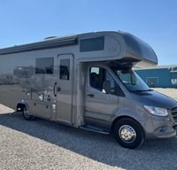 Brand new 2025 East to West Entrada 24FM ClassC