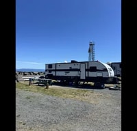 2024 Wildwood X-Lite - Family Friendly Bunkhouse Adventure!