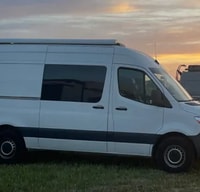 Mindy's Mercedes-Benz Sprinter-ROSE