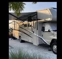 DAVID's Coachmen leprechaun 31.9 MB premier Class C