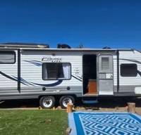 Happy Glamper Camper