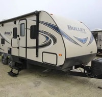 Extreamly clean and cared for 2018 Keystone Ultra Lite Bullet- 28ft