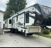 Heartland Elkridge Fifth Wheel