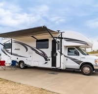 Spacious Dog Friendly and stocked for adventure!!!