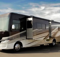 Luxury RV- 2021 Tiffin Open Road Allegro-private king bedroom, 4 slide-outs, super spacious!