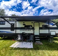 Nearly brand new Heartland Prowler 271br Travel Trailer