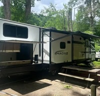 P.J.'s Grand Design 3250BH Travel Trailer