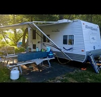 Perfect trailer for a couple +1