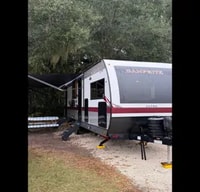 2025 Campsite Ultra – Bunks, Delivery, Sleeps 8