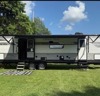 Western KY CamperRentals- 34ft bunk and private queen with 2bath