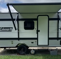 The Scoot Around Colman 17 B Travel Trailer