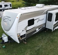Brownie Newly Renovated 2 Queen Memory Foam Beds Sleeps 6 Ultra Comfort!