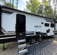 Turn-Key Getaway: Delivered & Ready to Relax! With Starlink!