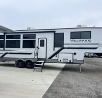 Forest River Heritage 320 viewGlen Fifth Wheel
