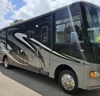 2013 Winnebago Vista 35F Class A