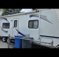 Jesse's 28 foot Family friendly camper!