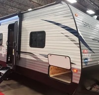 Robert's Keystone  Springdale  Travel Trailer