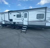 Bailey's Heartland Pioneer Travel Trailer