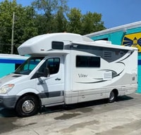 Winnebago View 24A Class C