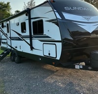 Diamond W Rentals