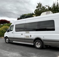2012 Winnebago Era 70X
