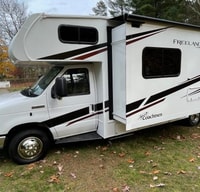 2023 Coachmen RV Freelander 26DS Ford 450