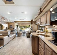 2021 Thor Motor Coach Miramar 35.2"Big Teddy"