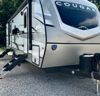 Jeff and Jen's Cougars Den II