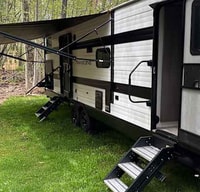 Brand New 2025 Grand Design Transcend Sleeps 8