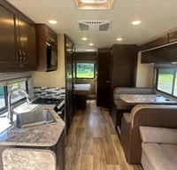 2019 Thor Motor Coach freedom elite