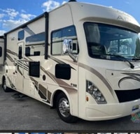 2018 THOR 32.1 ACE 2 FULL BATHS, KING,PET FRIENDLY