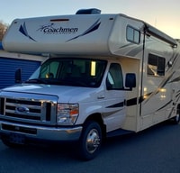 2020 Coachmen Freelander 31BH - Great Family Unit!