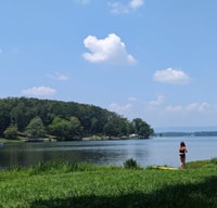 Enjoy Chattanooga, TN in an RV that sleeps 10!
