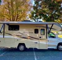 Beautiful Winnebago Minnie Winnie 22feet