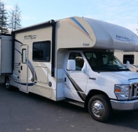 2018 Thor Freedom Elite 30FE Class C RV- Sleeps 10