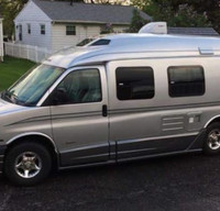 Roadtrek - Versatile 210 "Vanna" [MI]