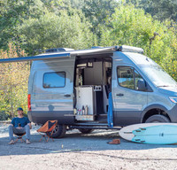 🚍 2021 Winnebago 4x4 Revel - Sleeps 4️