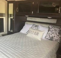 1/2 Ton Towable 2021 Jayco Jay Feather w/Camera System