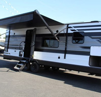 2021 Grand Design Transcend Xplor with Slide Out